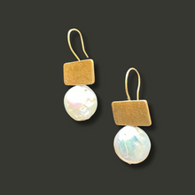 Freshwater Coin Pearl Drop Earrings Earrings, Bridal Pearl Earrings, 24K Plated Dangle Earrings, Wedding Earrings, Bridesmaid Gift, Wedding Gift