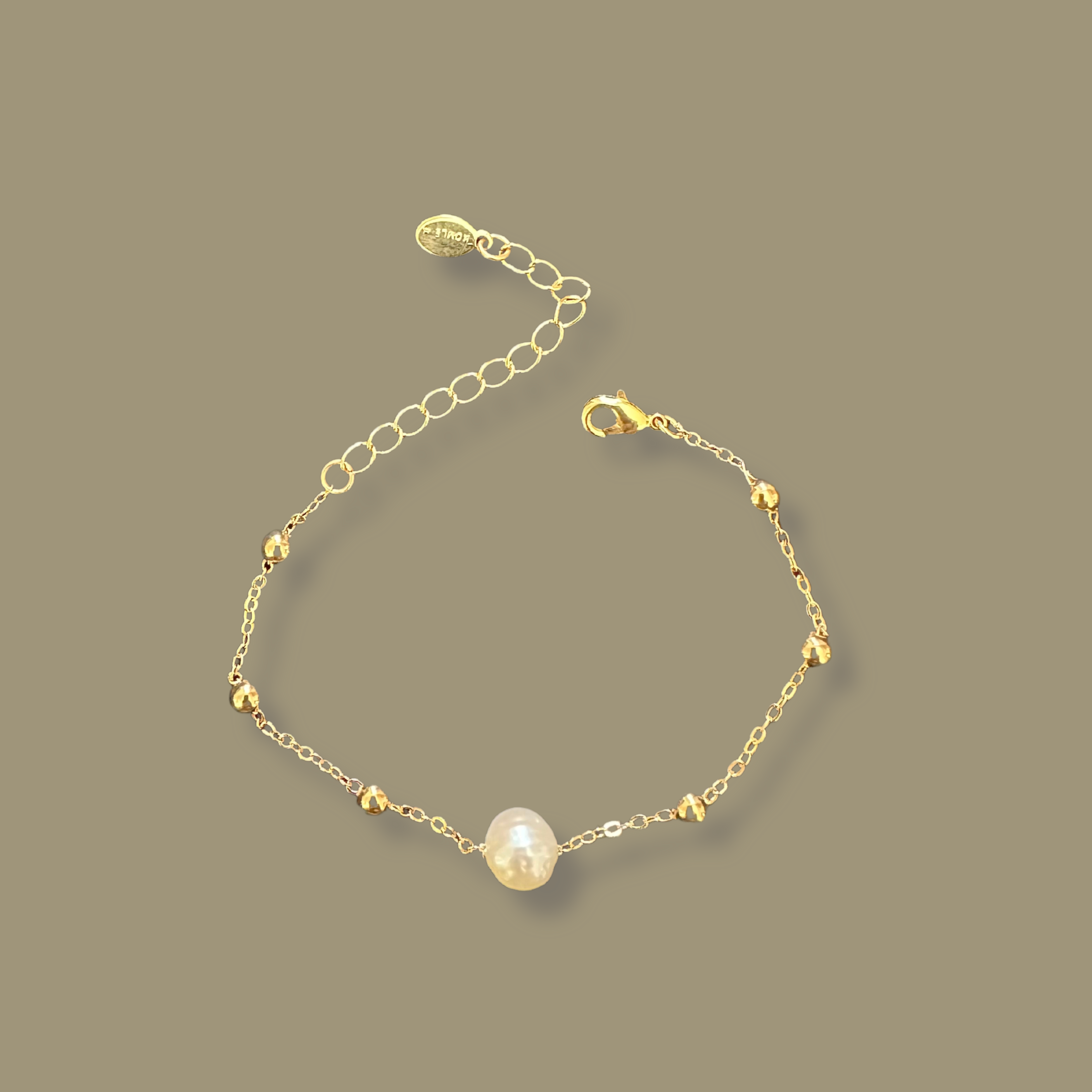 Single Pearl Bracelet, Freshwater Natural Pearl Bracelet, Bridesmaids Gift, Minimalist Pearl Gold Chain Bracelet, Gift For Her, Gift For Mom