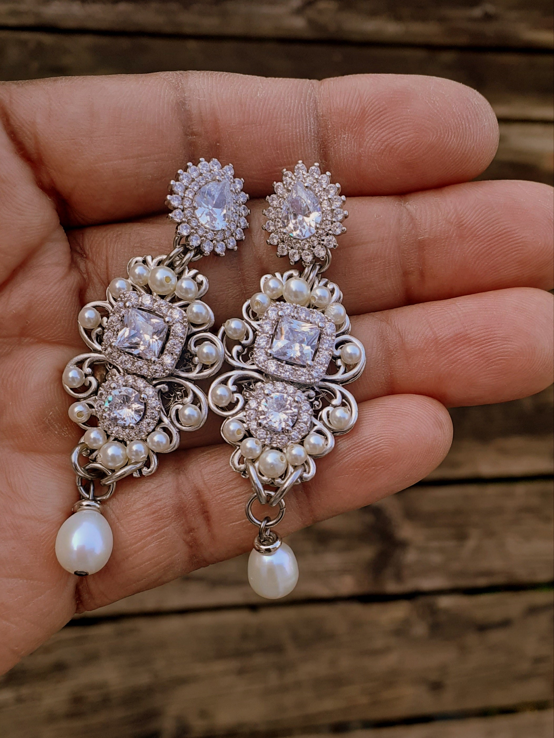 Antoinette Pearl Drop Earrings