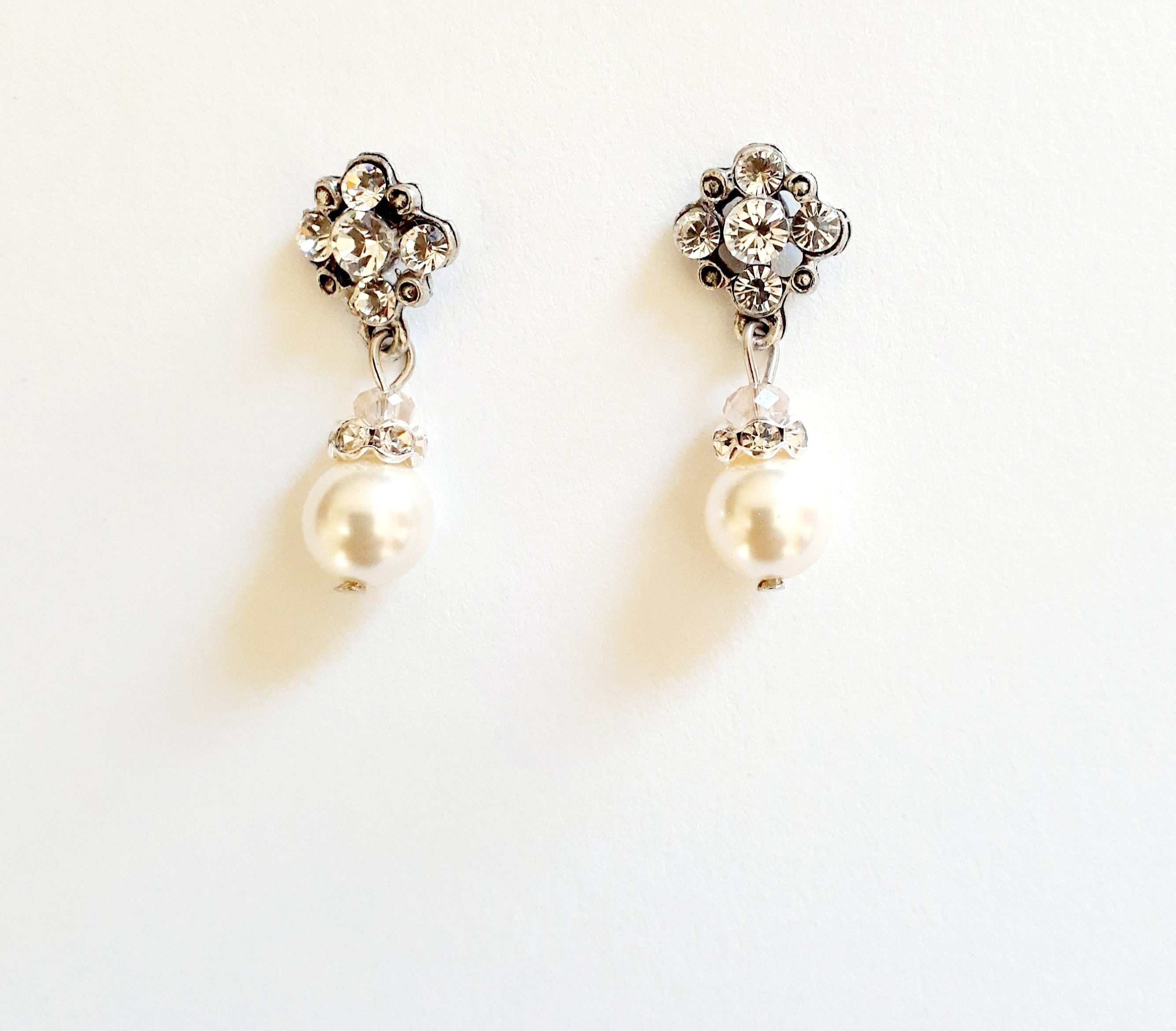 Bonita Pearl Drop Earrings