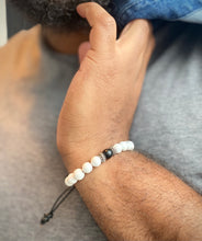 Adjustable Howlite Beaded Bracelet with Onyx