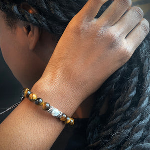 Tiger Eye Adjustable Bracelet with Howlite