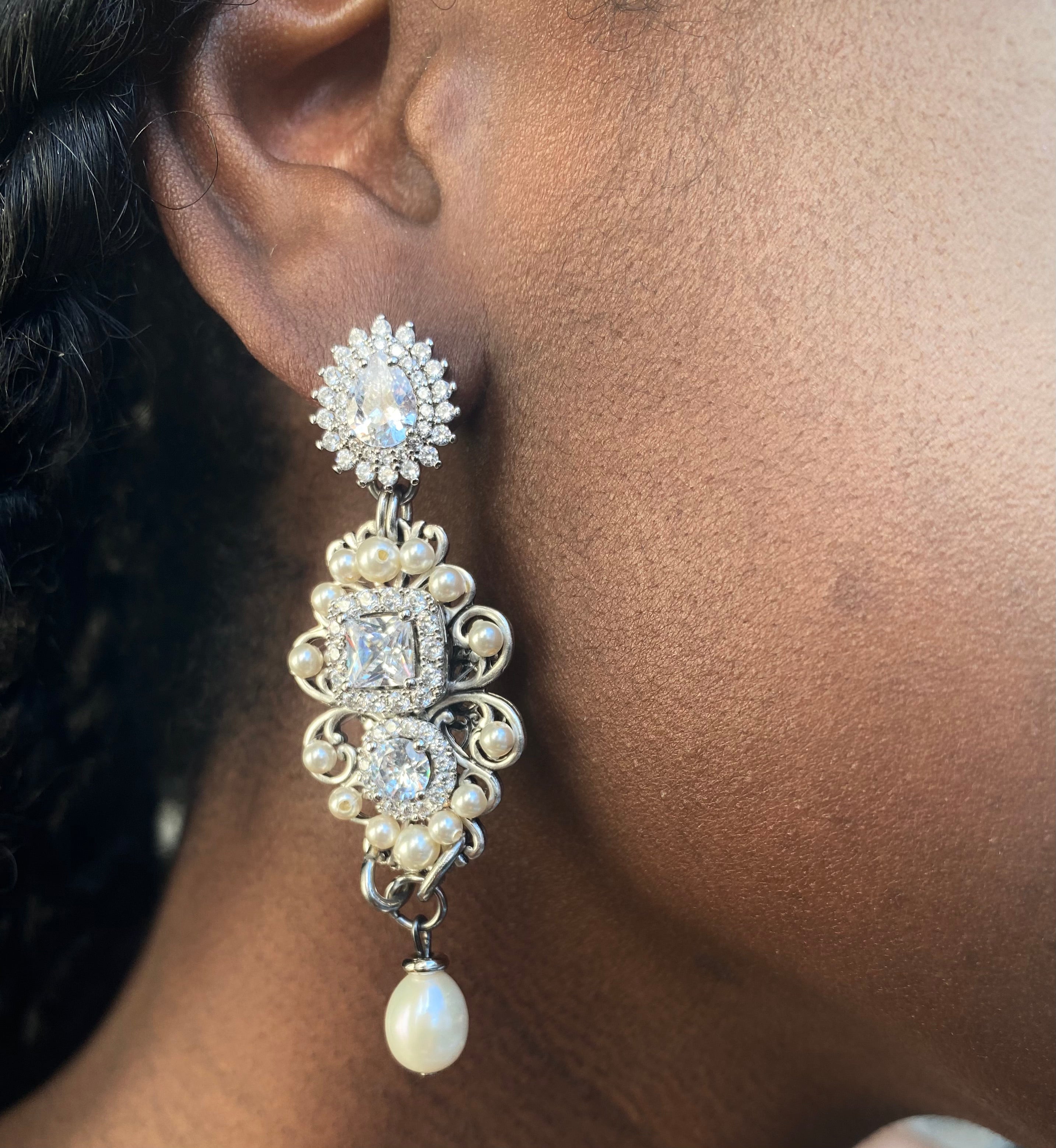 Antoinette Pearl Drop Earrings