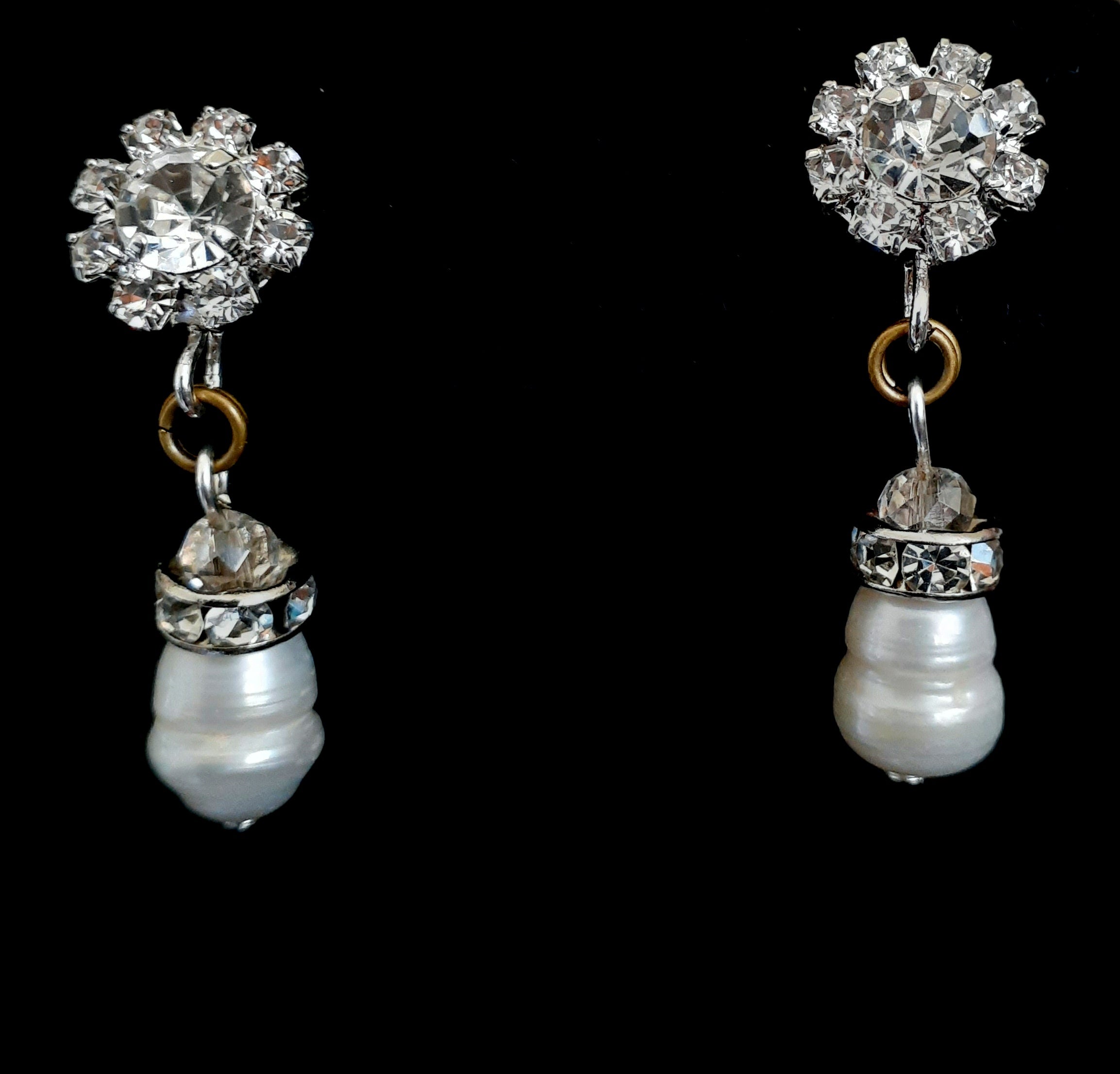 Serena Freshwater Pearl Earrings